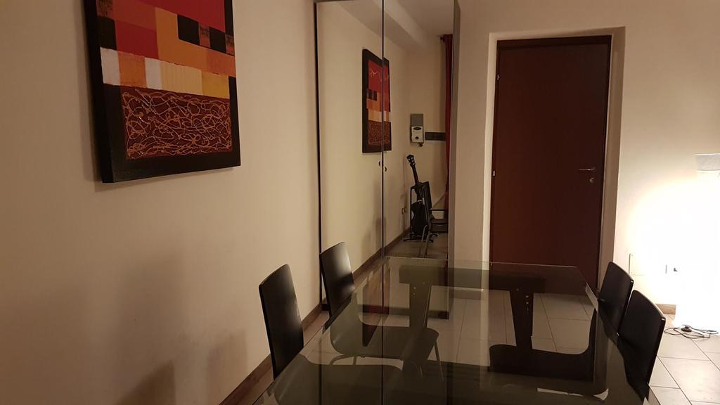 Saint Martin'S House Appartement Vigevano Buitenkant foto